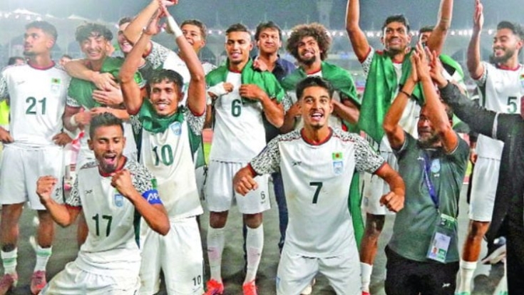 ভারতের বিপক্ষে জয়: বাংলাদেশ দলকে ইউনূসের অভিনন্দন