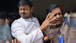 আমার ওপর ডিম ছুড়েছে, হামলা করেছে: নাসীরুদ্দীন পাটওয়ারী